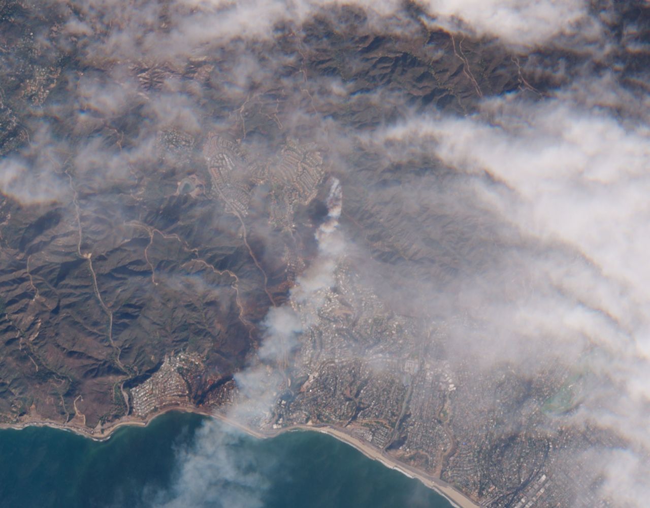 A satellite image taken by the European Space Agency gives a glimpse at where the Palisades Fire started.