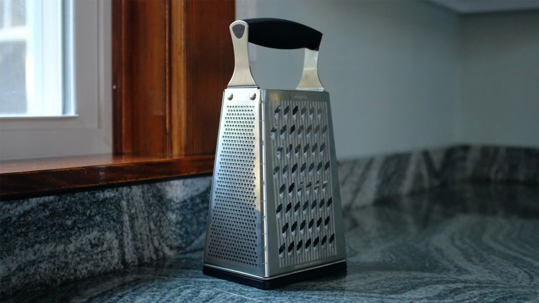 KitchenAid Gourmet 4-Sided Stainless Steel Box Grater for Fine, Medium and  Coarse Grate, and Slicing, Detachable 3 Cup Storage Container and