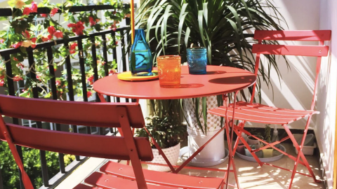 Latitude Run Leen Round 2-Person Bistro Set