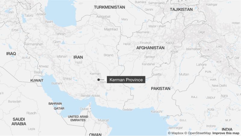 Мъж уби 12 роднини при рядка масова стрелба в Иран, твърдят държавни медии