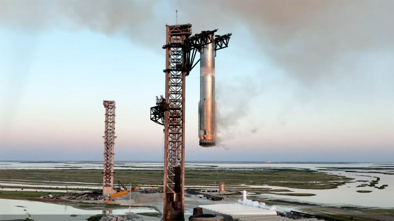 The SpaceX Super Heavy rocket booster returns to the launch pad near Boca Chica, Texas, on Sunday, October 13.