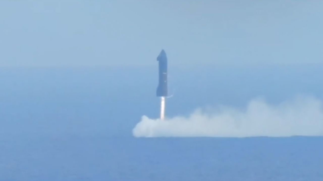 A still from SpaceX's livestream shows Starship landing in the Indian Ocean.