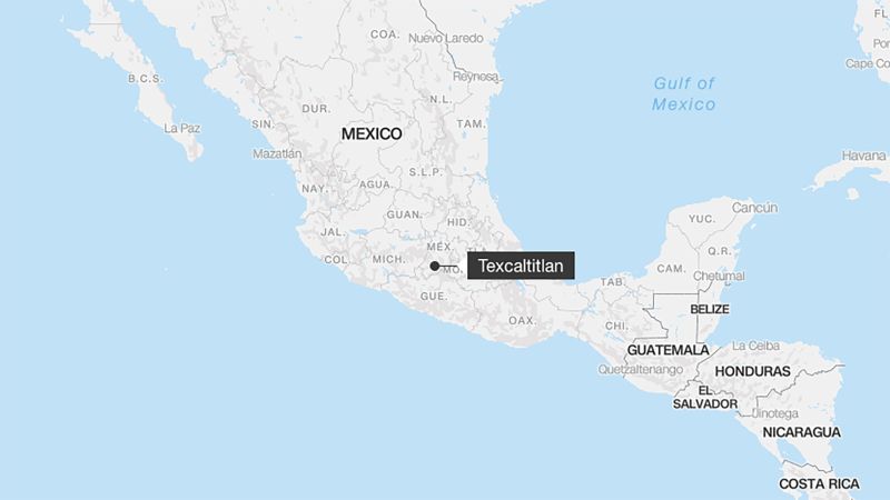 A police chief in Mexico kills himself as troops try to arrest him in a corruption probe