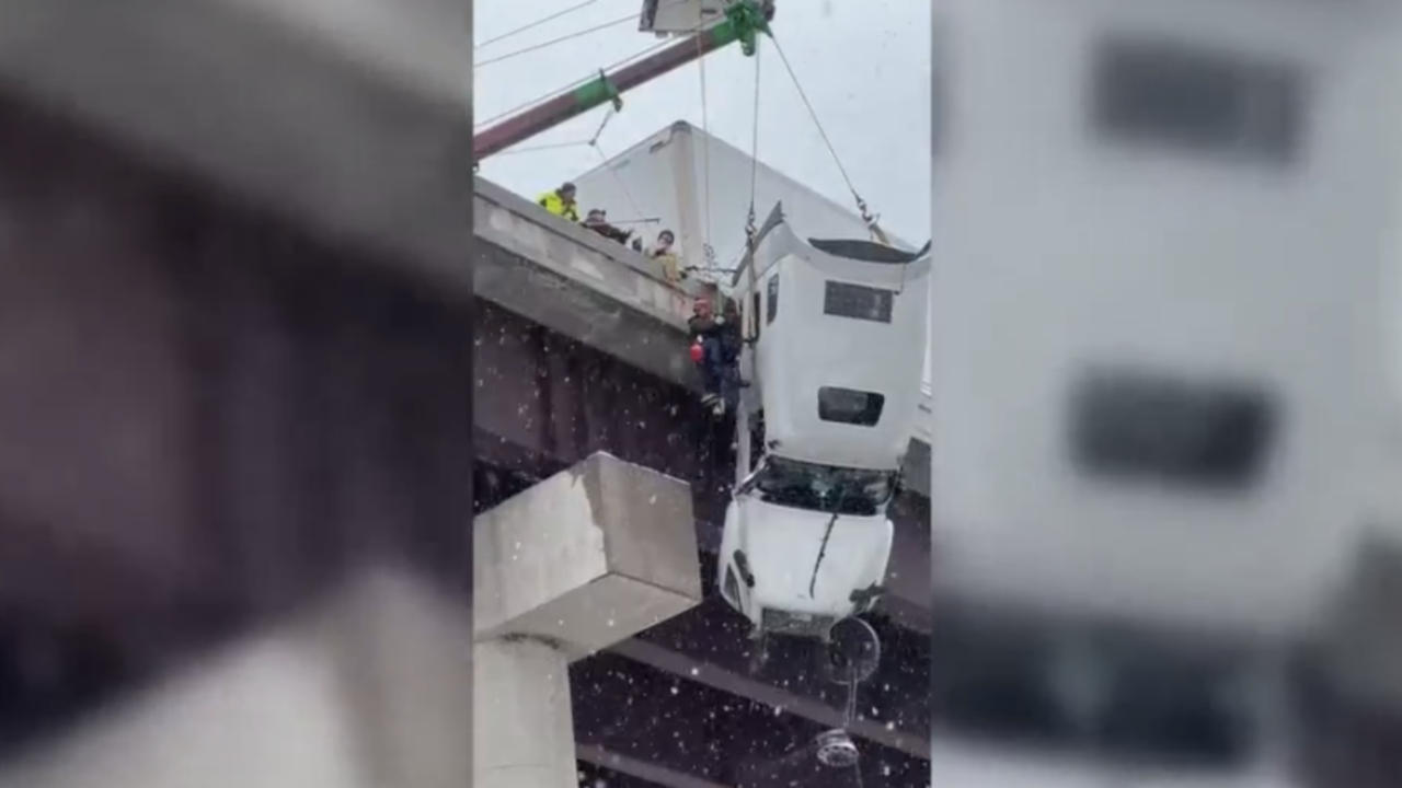 Screen Shot 2025-12-02 at 6.44.20 PM.png