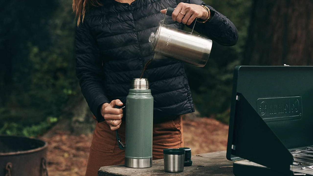 Stanley's latest classic Hammertone insulated bottle returns to $30   low (25% off)