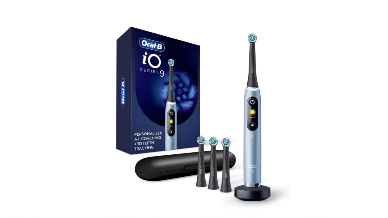 Oral-B iO Series 9 aqua alabaster