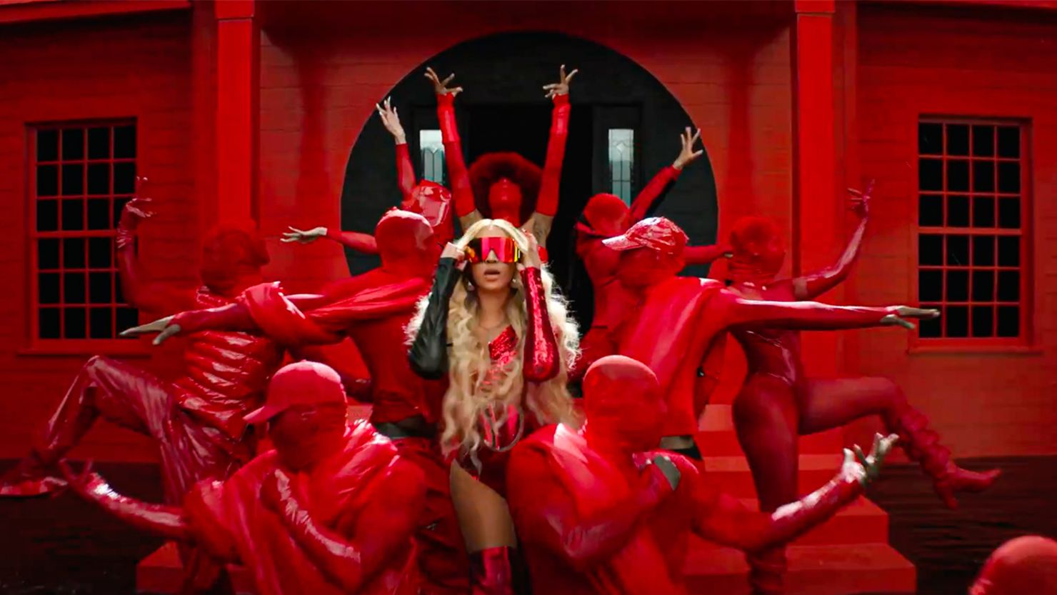 Beyoncé in a Super Bowl ad for Verizon.