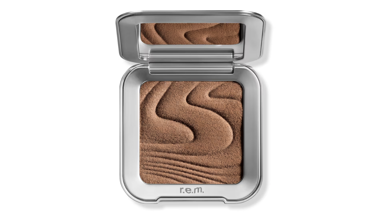 r.e.m. Beauty Hypernova Satin Matte Bronzer