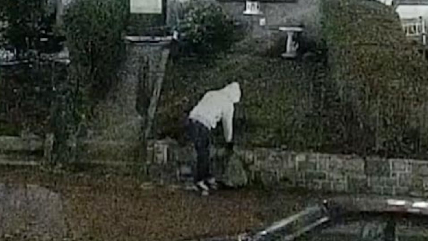 This graphic from the FBI shows a new height estimate, five feet and seven inches, of the person who placed two viable pipe bombs near the Republican and Democratic National Committee headquarters in Washington, DC on January 5, 2021.