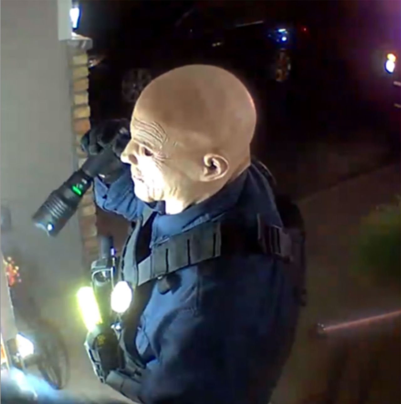 An image of the suspect released by the FBI appears to show him wearing a face mask.