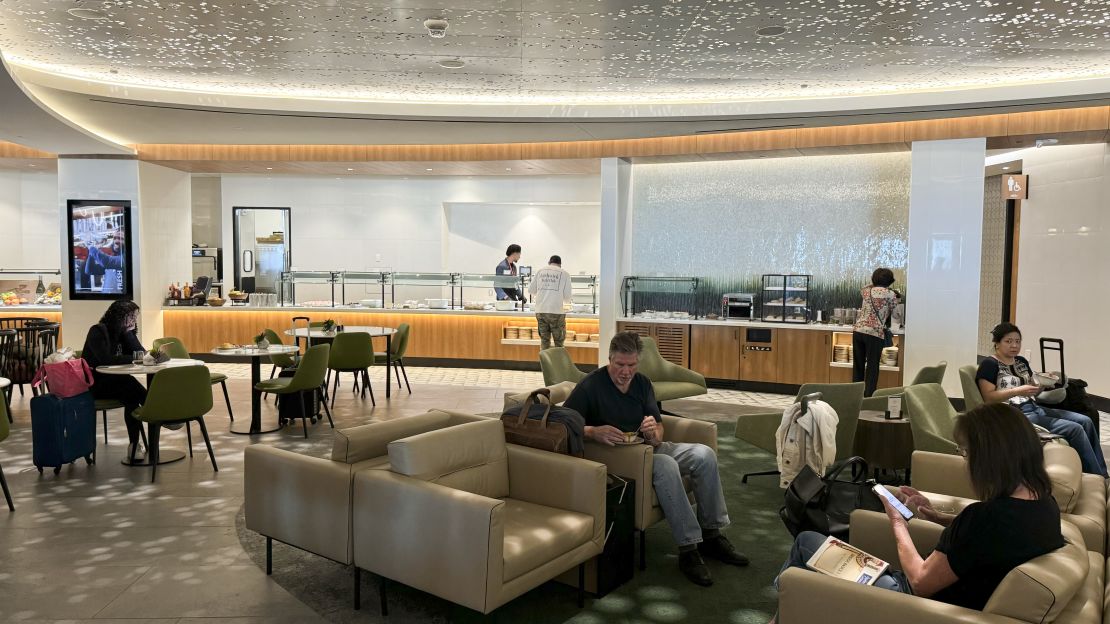 Seating and buffet at the Club at SFO