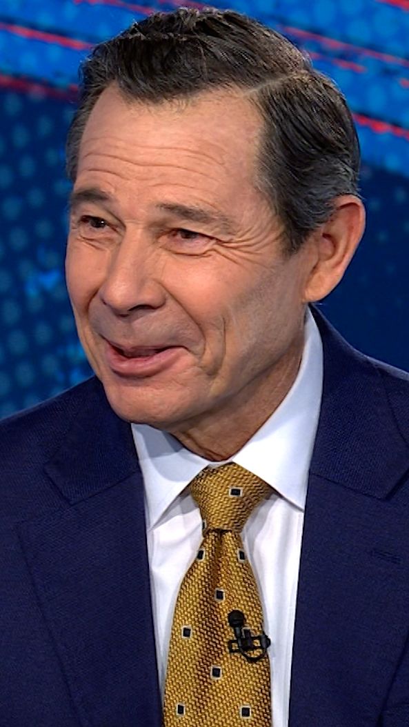 sen curtis SOTU thumb.jpg