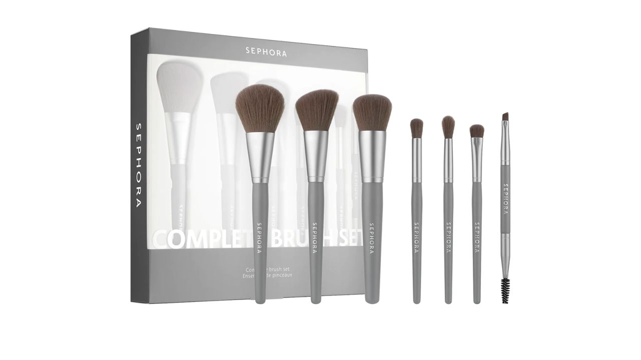 27 Best Makeup Brushes And Brush Sets