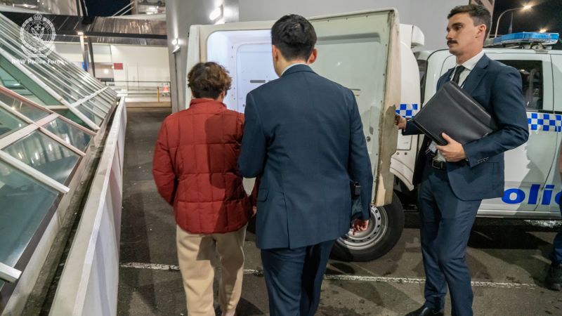 Две арестувани заради „Китайски измами за благословение“, насочени към възрастни азиатски жени в Австралия 