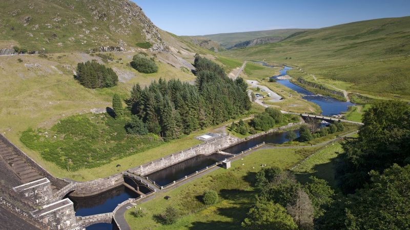 Wetsuit may hold key to mystery of body found in Welsh reservoir