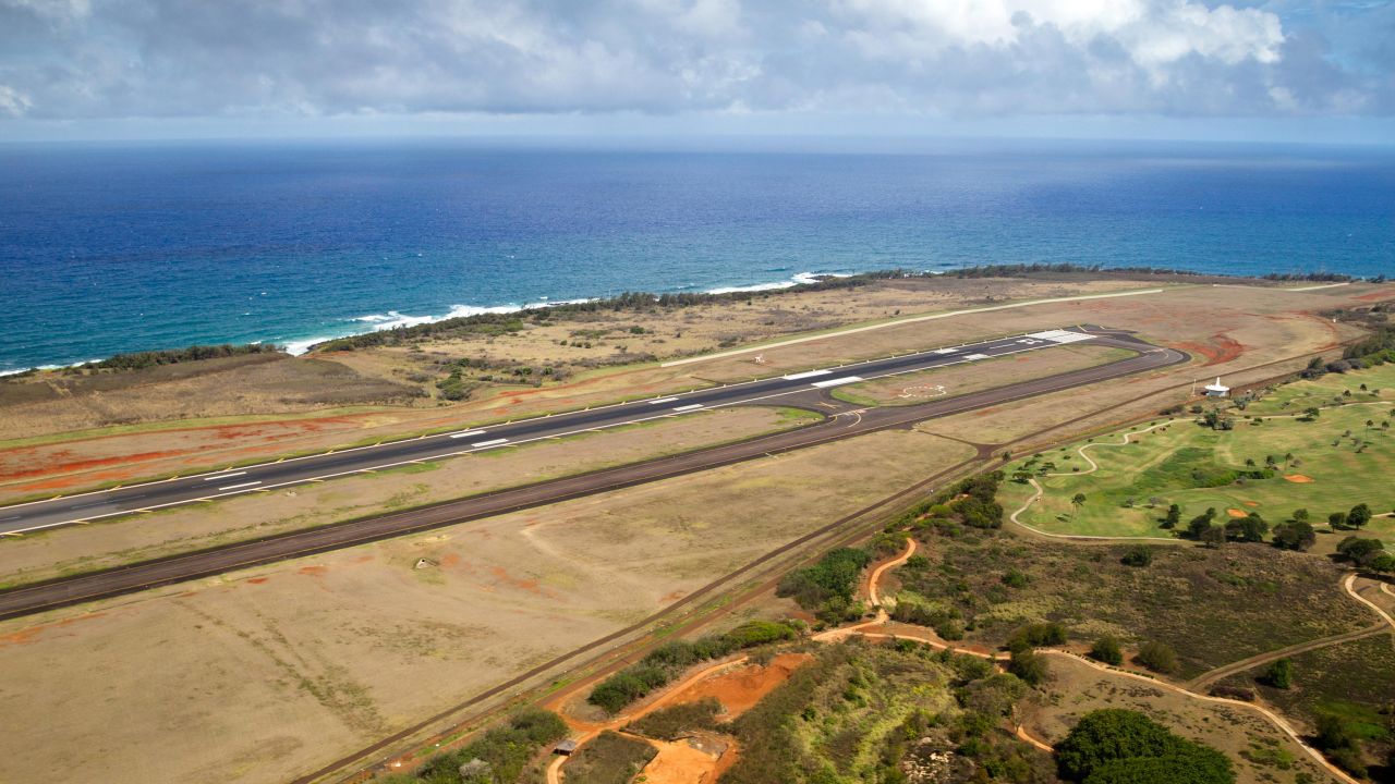 FAA investigating Southwest flight that came within 400 feet of crashing  into the ocean | CNN