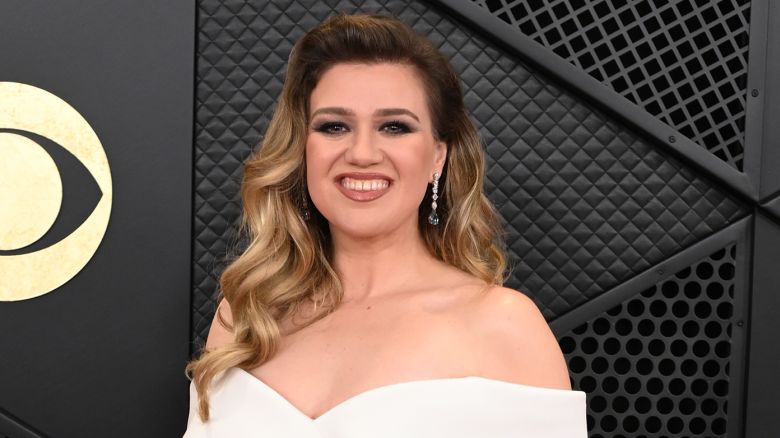 Mandatory Credit: Photo by David Fisher/Shutterstock (14325203sp)
Kelly Clarkson
66th Annual Grammy Awards, Arrivals, Los Angeles, USA - 04 Feb 2024