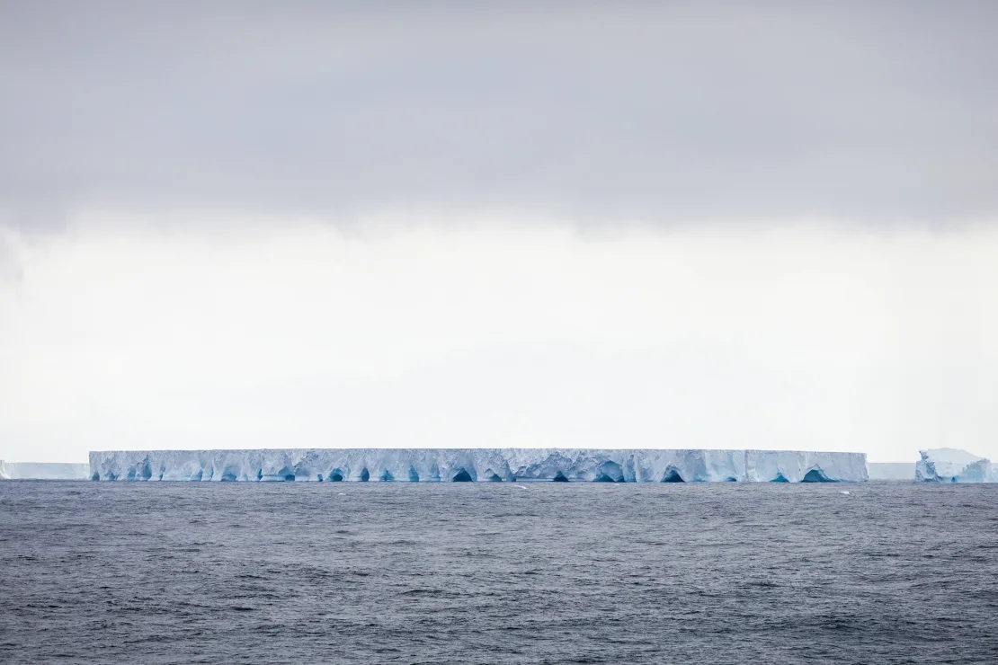 A23a: Fears that the world’s biggest iceberg could hit island in the South Atlantic