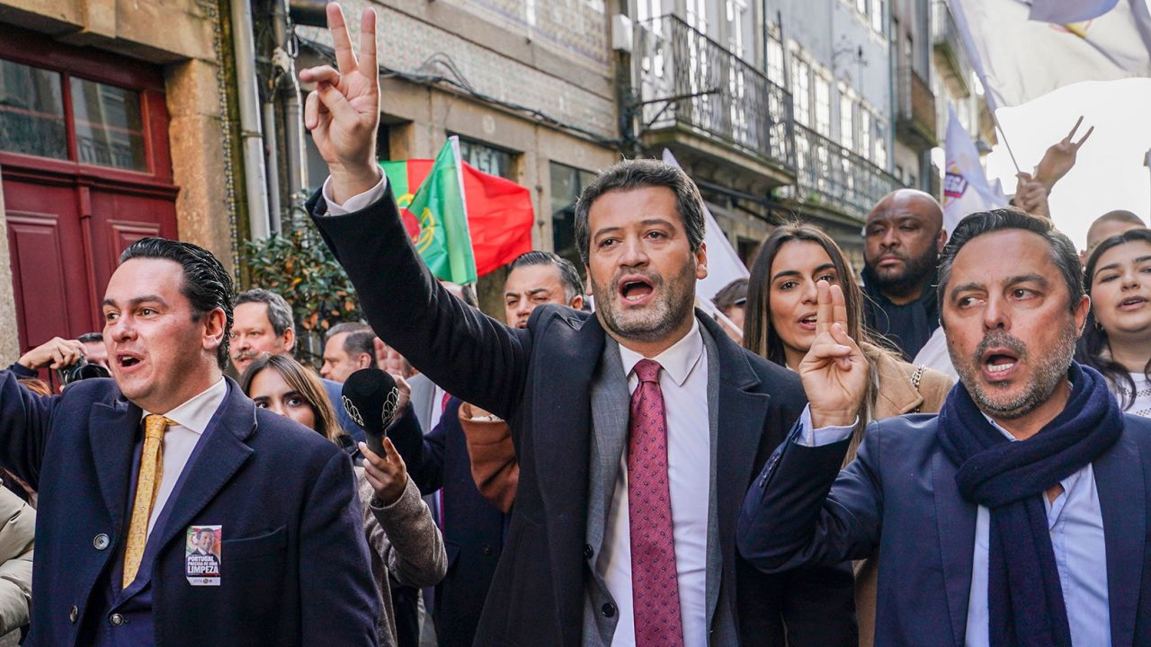 Mandatory Credit: Photo by HUGO DELGADO/EPA-EFE/Shutterstock (14367364a)
Andre Ventura (2-R), leader of the right-wing political party Chega (Enough), greets supporters during a campaign rally for the upcoming legislative elections in Braga, Portugal, 27 February 2024. Snap elections are scheduled to take place on 10 March 2024, following the government's collapse in November 2023.
Portuguese parties campaign ahead of legislative elections, Braga, Portugal - 27 Feb 2024