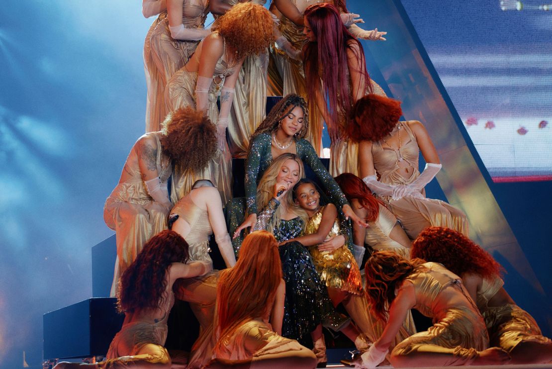 Beyoncé with her daughters Blue Ivy and Rumi among the performers.