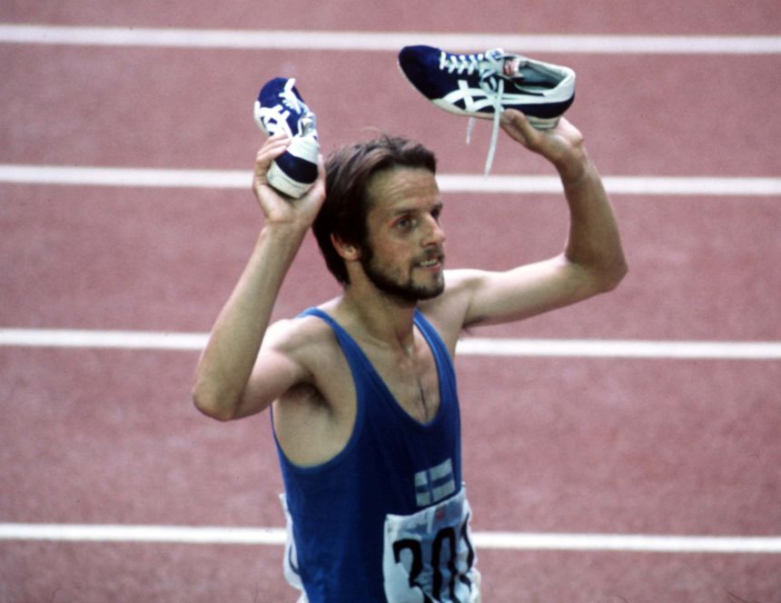At the 1976 Montreal Olympics, Finnish athlete Lasse Virén celebrated winning the 10,000 meter sprint by raising his pair of Onitsuka Tiger shoes to the crowd.