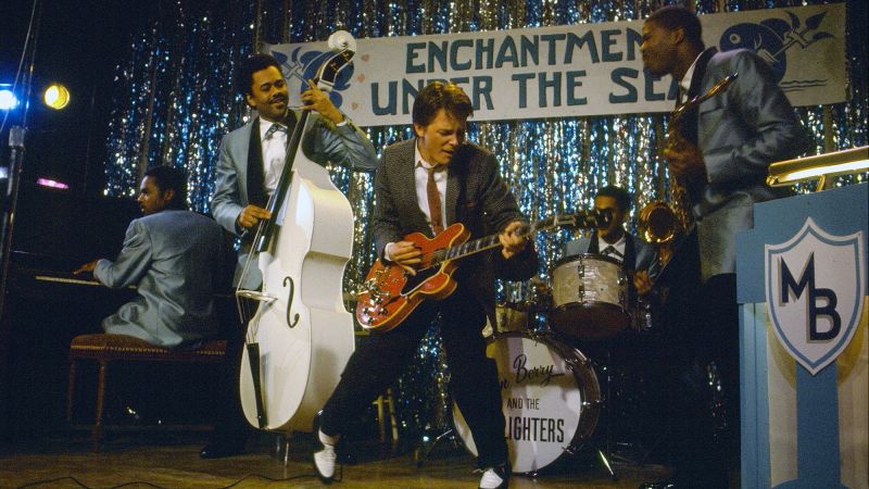 ‘Back to the Future’ stars reunite in plea for return of long-lost prop