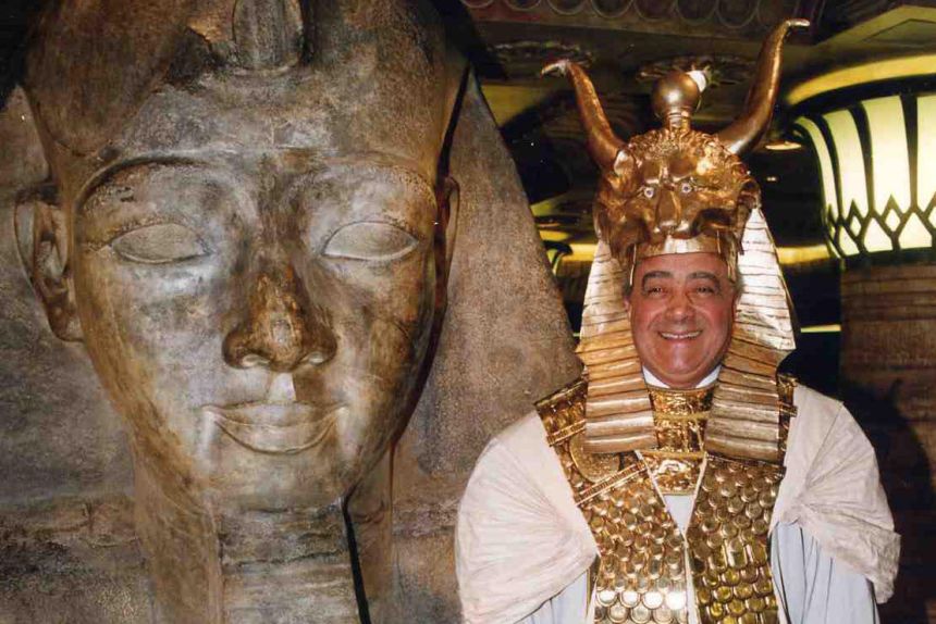 Luxury department store Harrods has applied for permission to update its Egyptian-themed interior, including the removal of busts inspired by disgraced former owner Mohamed Al Fayed.