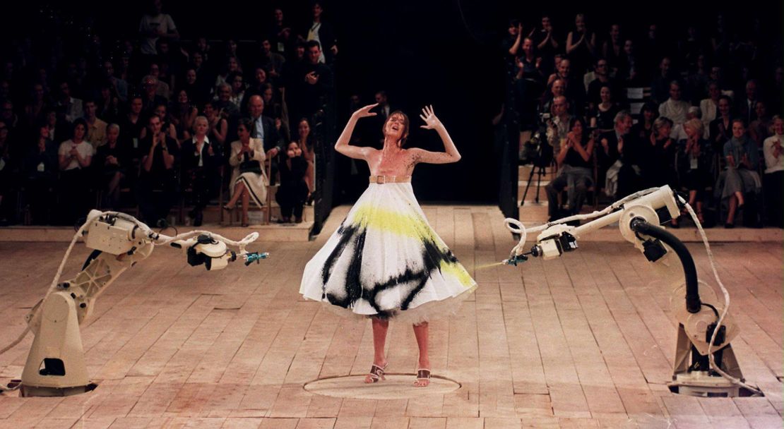 Alexander McQueen's Spring-Summer 1999 show, featuring a duo of spray-painting robots, has gone down in fashion history.