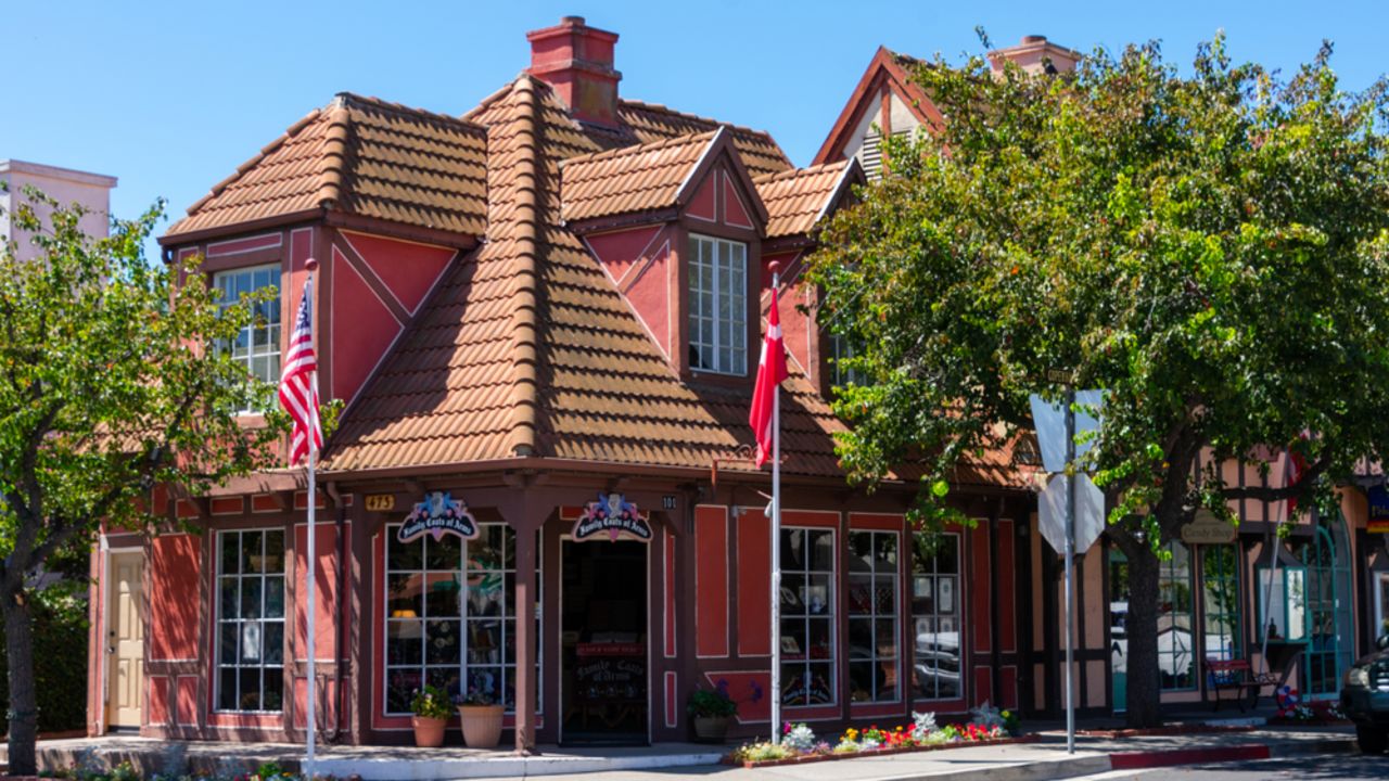 shutterstock_solvang-california-1558302971.jpeg