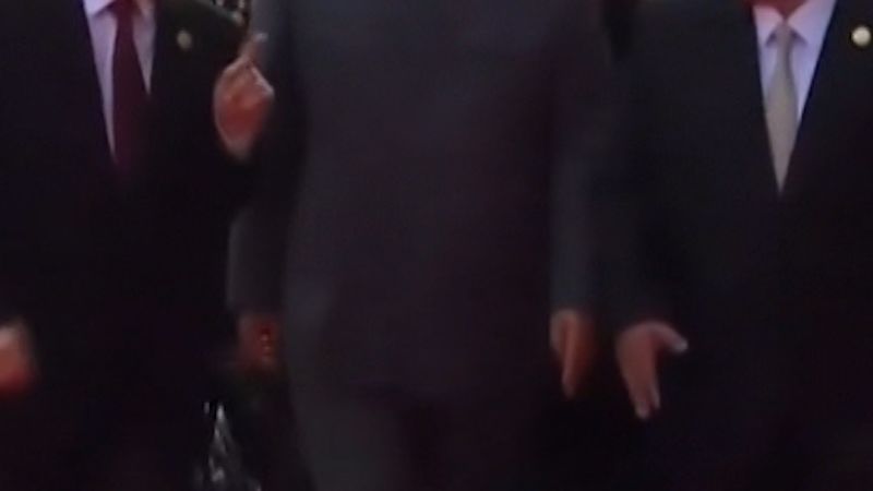 https://media.cnn.com/api/v1/images/stellar/prod/simone-parade-vertical-clean.jpg?c=16x9&q=w_800,c_fill