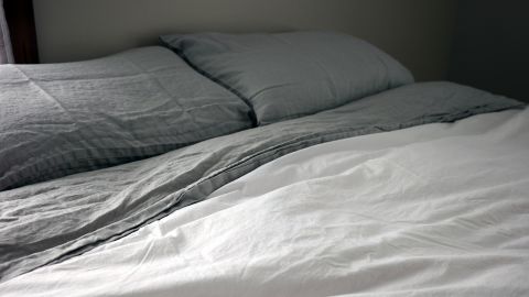 Amazon Simple & Opulence 100% Washed Linen Sheet Set