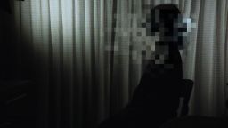 SK_Deepfakes_HZ.00_00_36_01.Still001.jpg