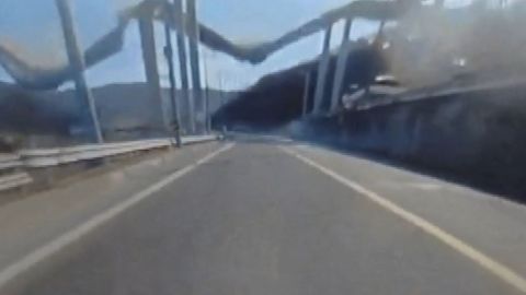skorea-bridge-collapse-thumb-1.jpg