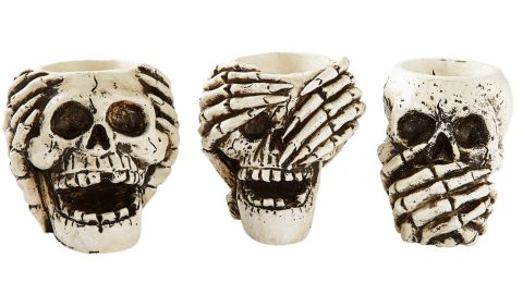 Skull candle holder