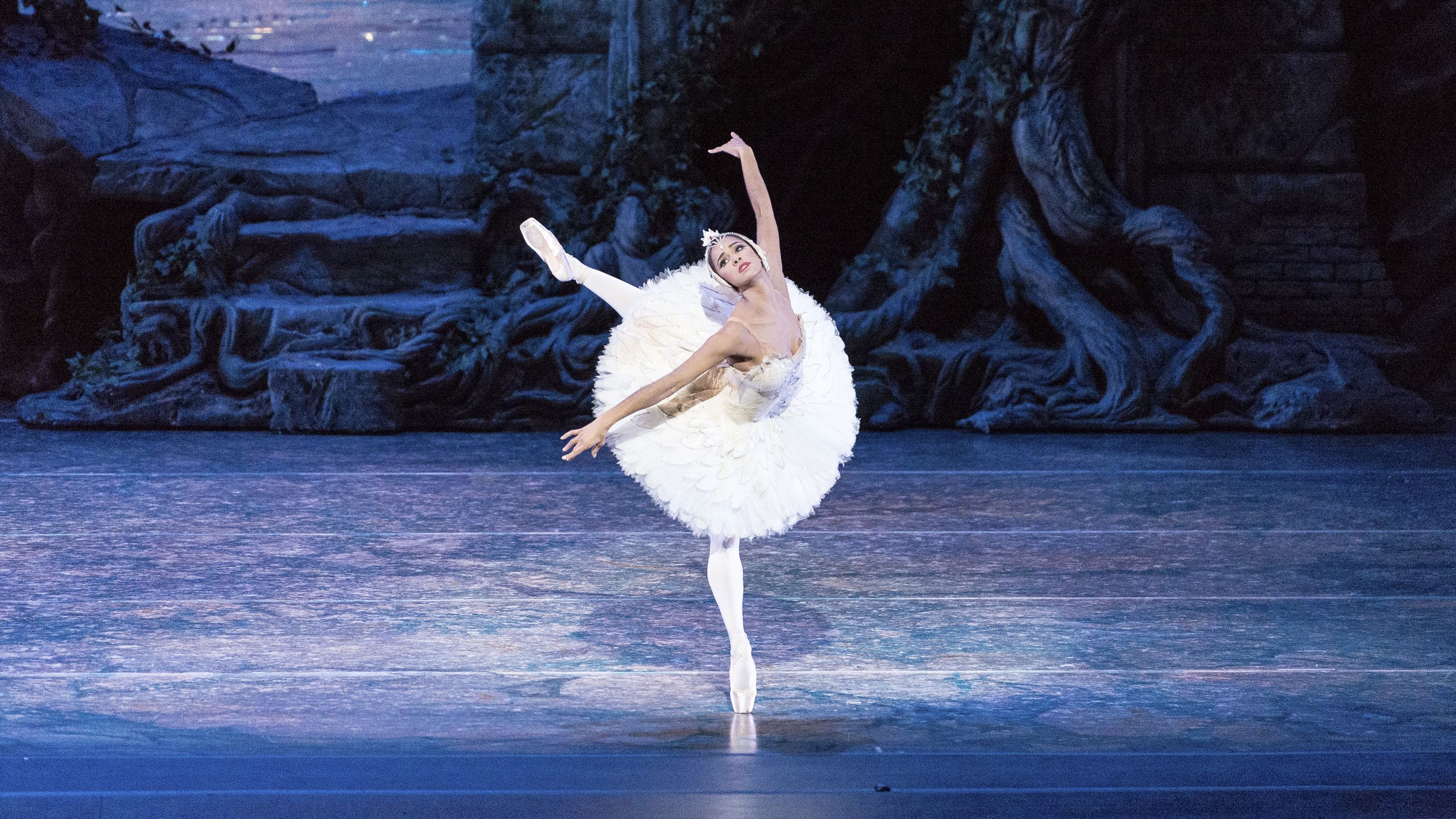 Misty Copeland in Swan Lake in 2014.