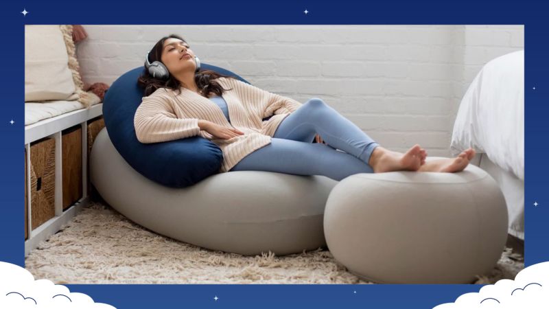 Moon Podâ€™s zero-gravity seating is on sale right now for Underscored readers | CNN Underscored