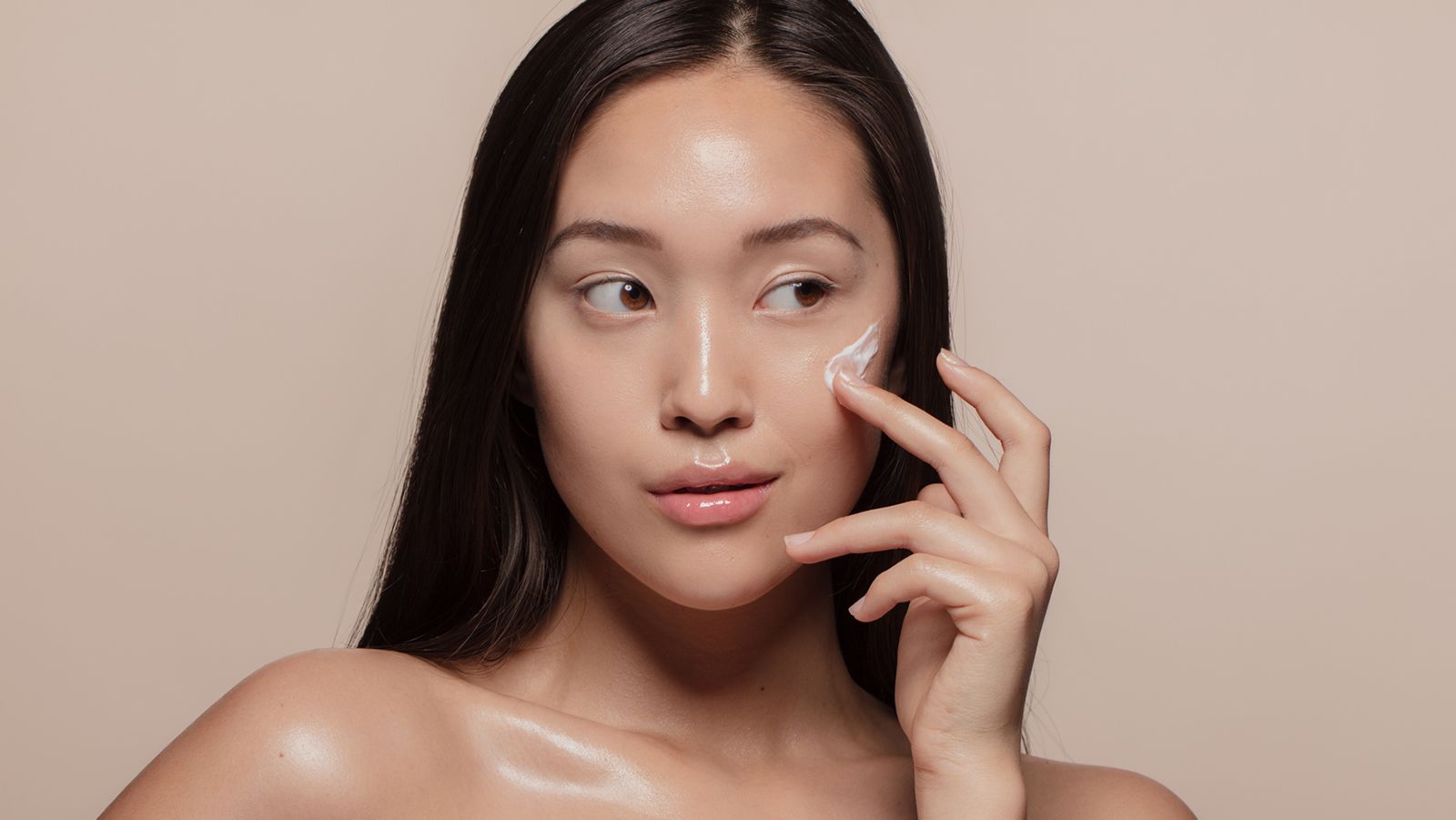 What is ‘slugging’? The TikTok skin care trend explained | CNN Underscored