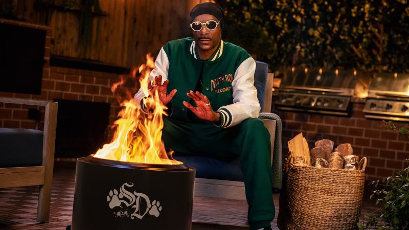 Solo Stove and Snoop Dog launch a new fire pit bundle
