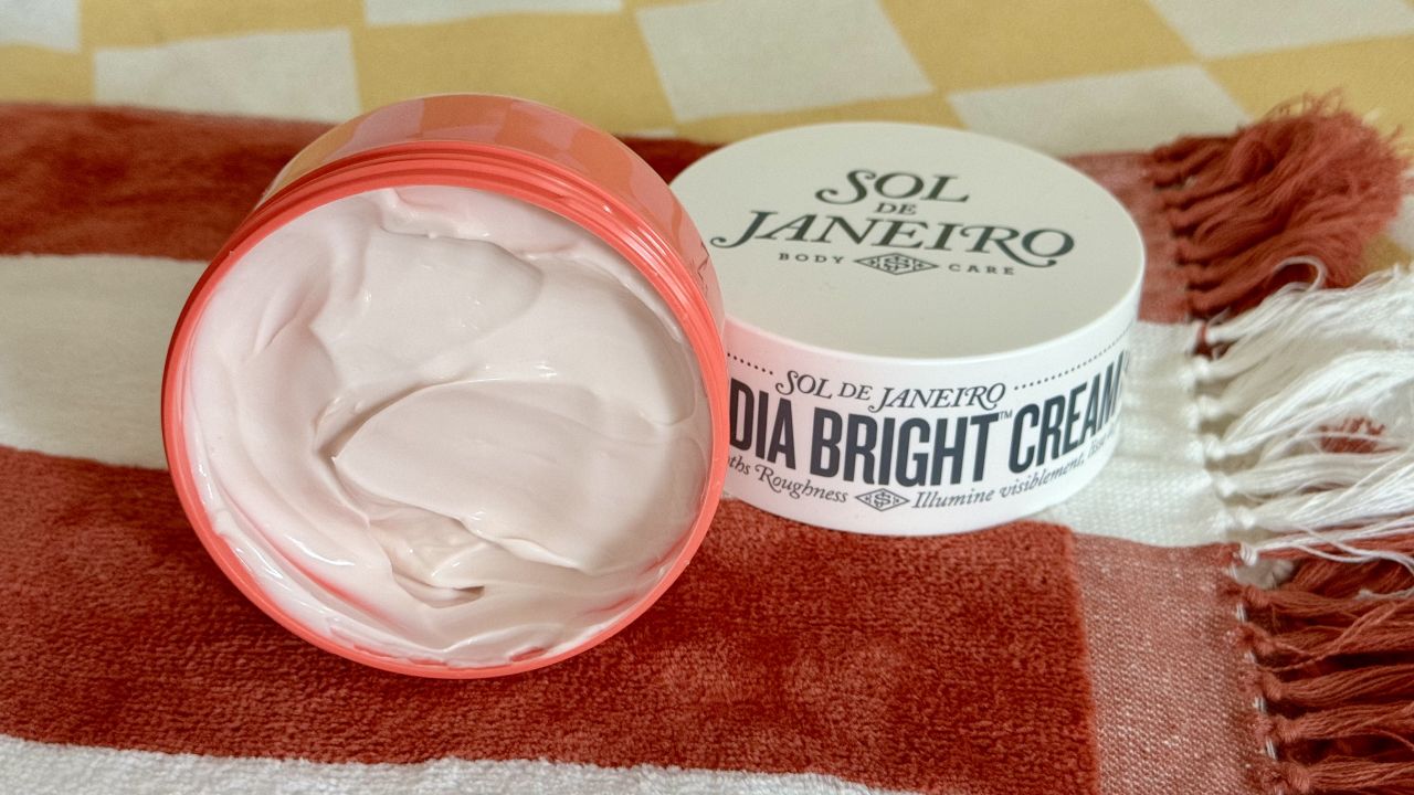 Sol de Janeiro Bom Dia Bright Body Cream review