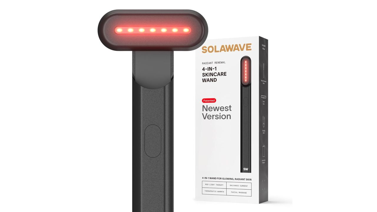 Solawave 4-in-1 Radiant Renewal Wand Matte Black .jpg