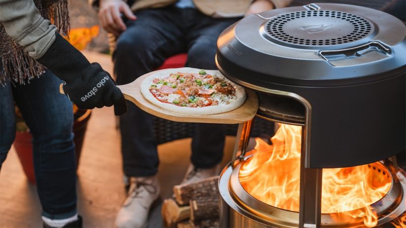 Solo Stove Pi Fire: Pizza oven fire pit attachment launch | CNN