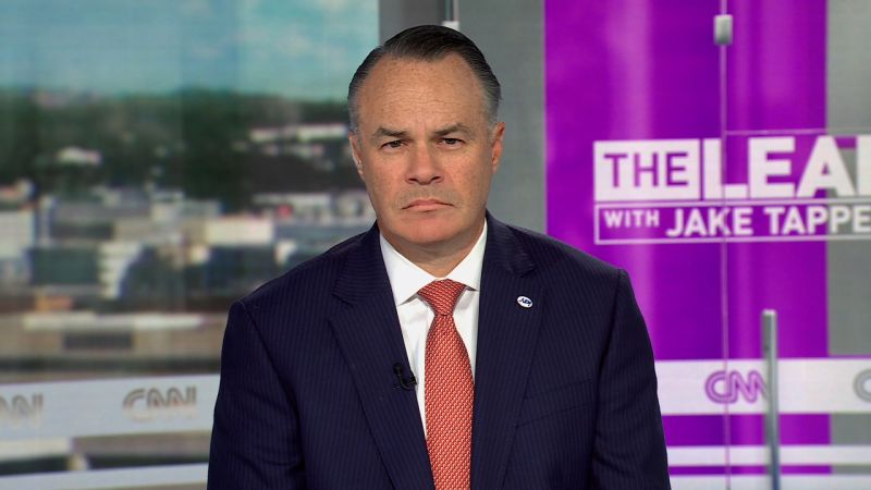 cnn.com - Valeria GonzalezMontero - Oil industry expert details meeting with Vance, top Trump officials