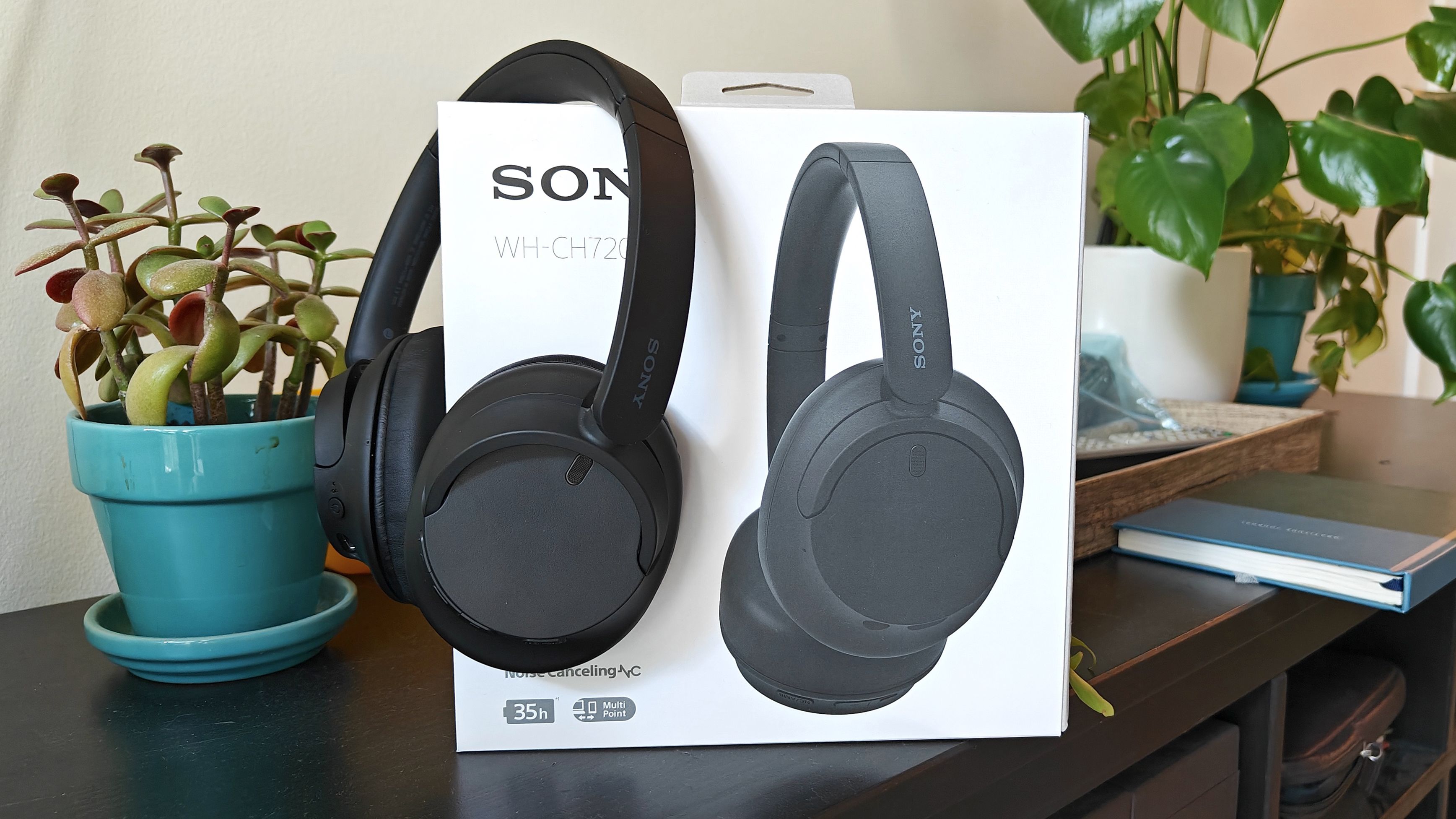 Sony WH-CH720 Noise Cancelling Over-Ear Headphones Black - HiFi Corporation