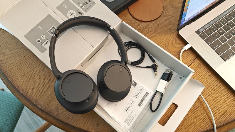 Sony WH-CH720N wireless headphones review | CNN Underscored
