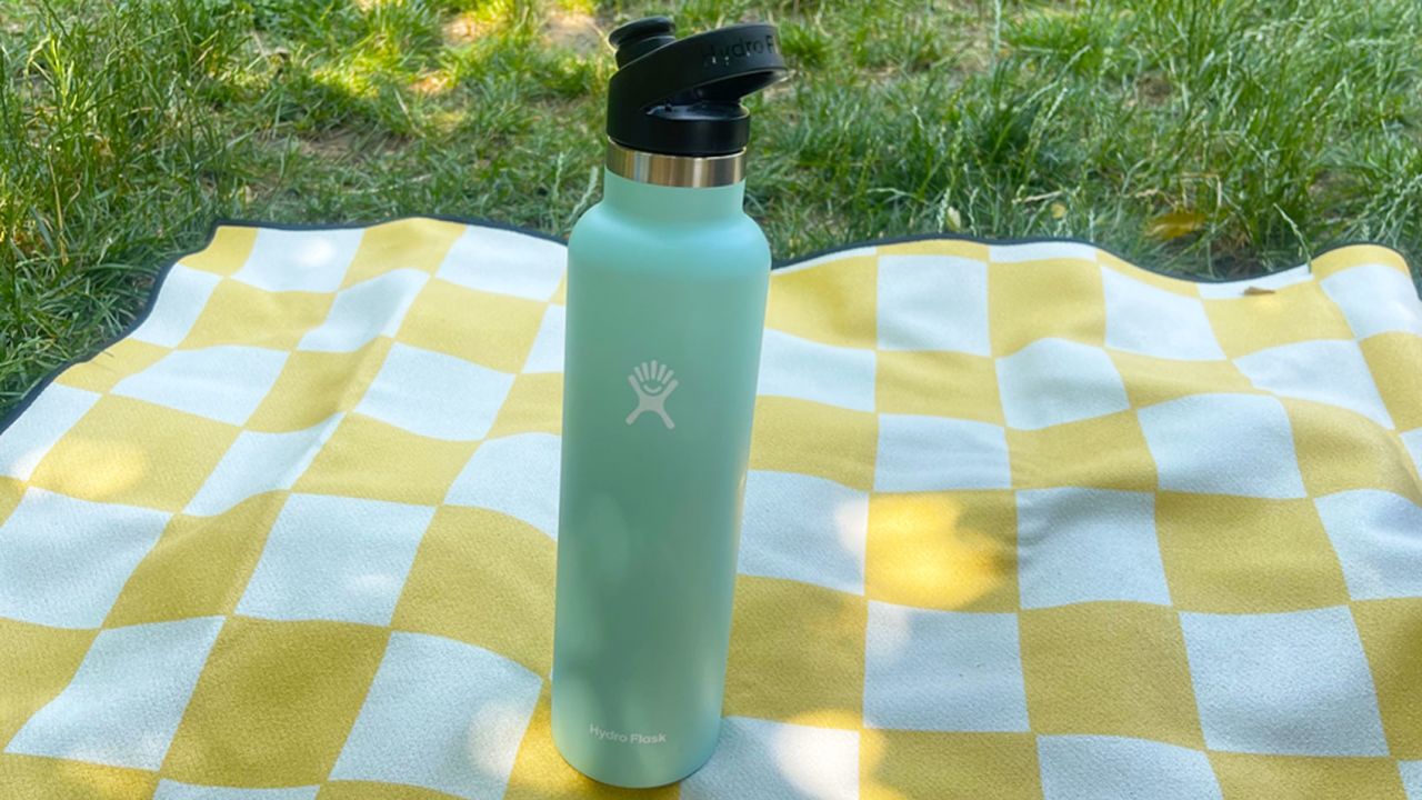 https://media.cnn.com/api/v1/images/stellar/prod/sophie-hydro-flask.jpg?c=16x9&q=h_720,w_1280,c_fill