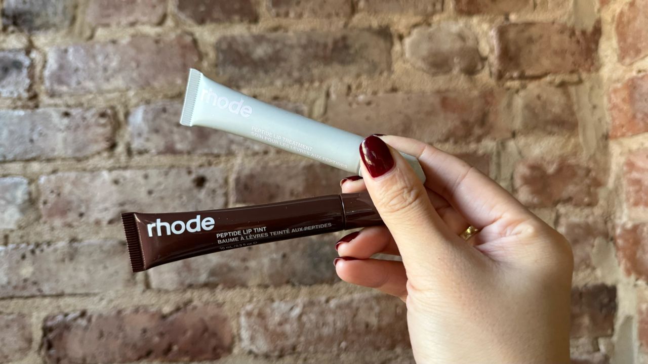sophie-rhode-peptide-lip-tint-productcard-cnnu.jpg