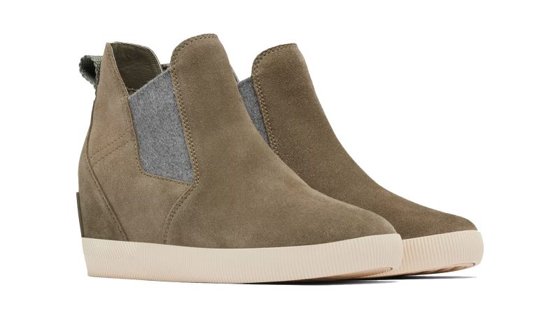 Slip on hot sale suede booties