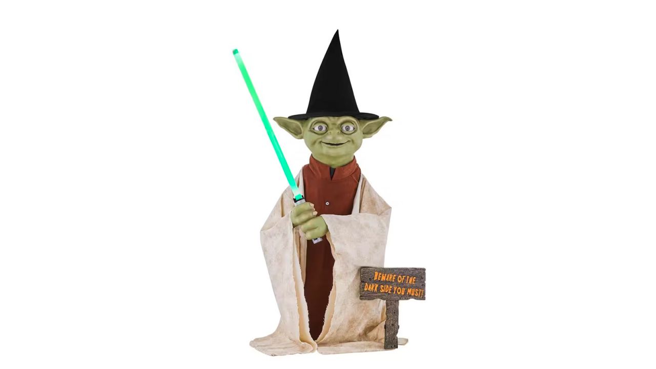 Star Wars 3.5 ft. Animated LED Seasonal Yoda cnnu.jpg