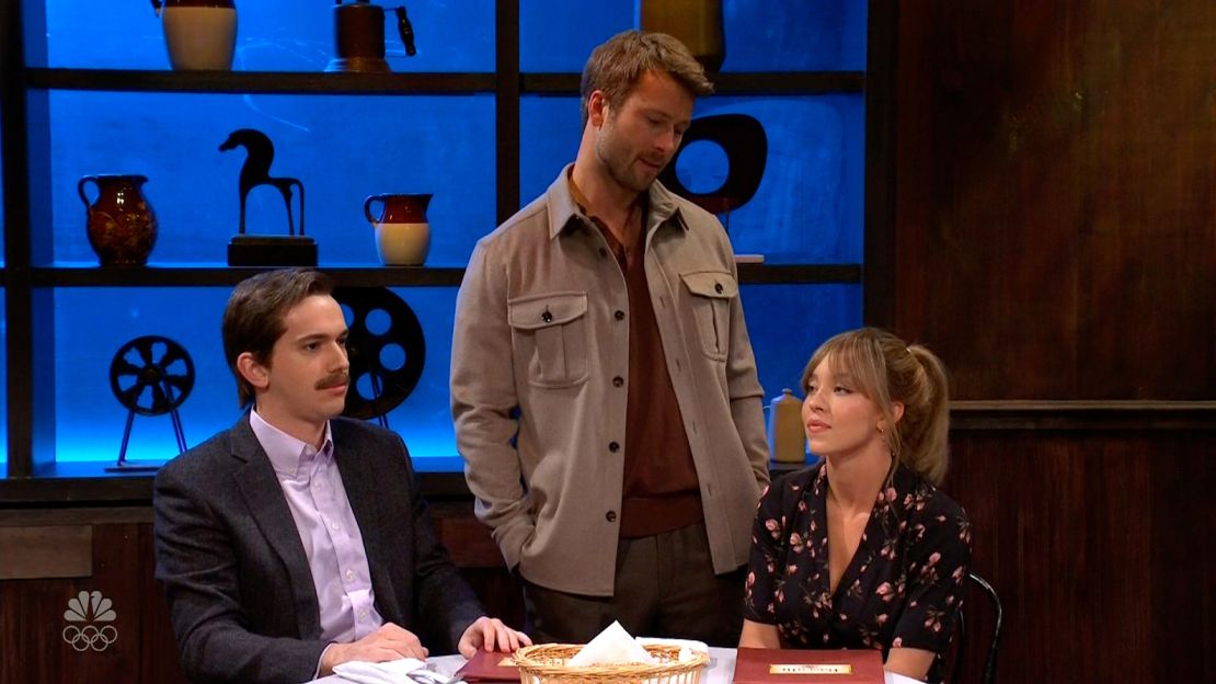 (From left) Andrew Dismukes, Glen Powell and Sydney Sweeney on 'SNL.'