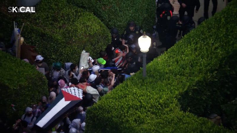 Police clash with pro-Palestinian protesters at UCLA